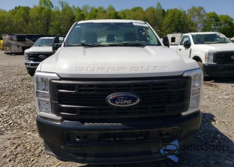 2023 Ford F250 Super Duty из США, поврежденный, VIN 1FTBF2BAXPED63301